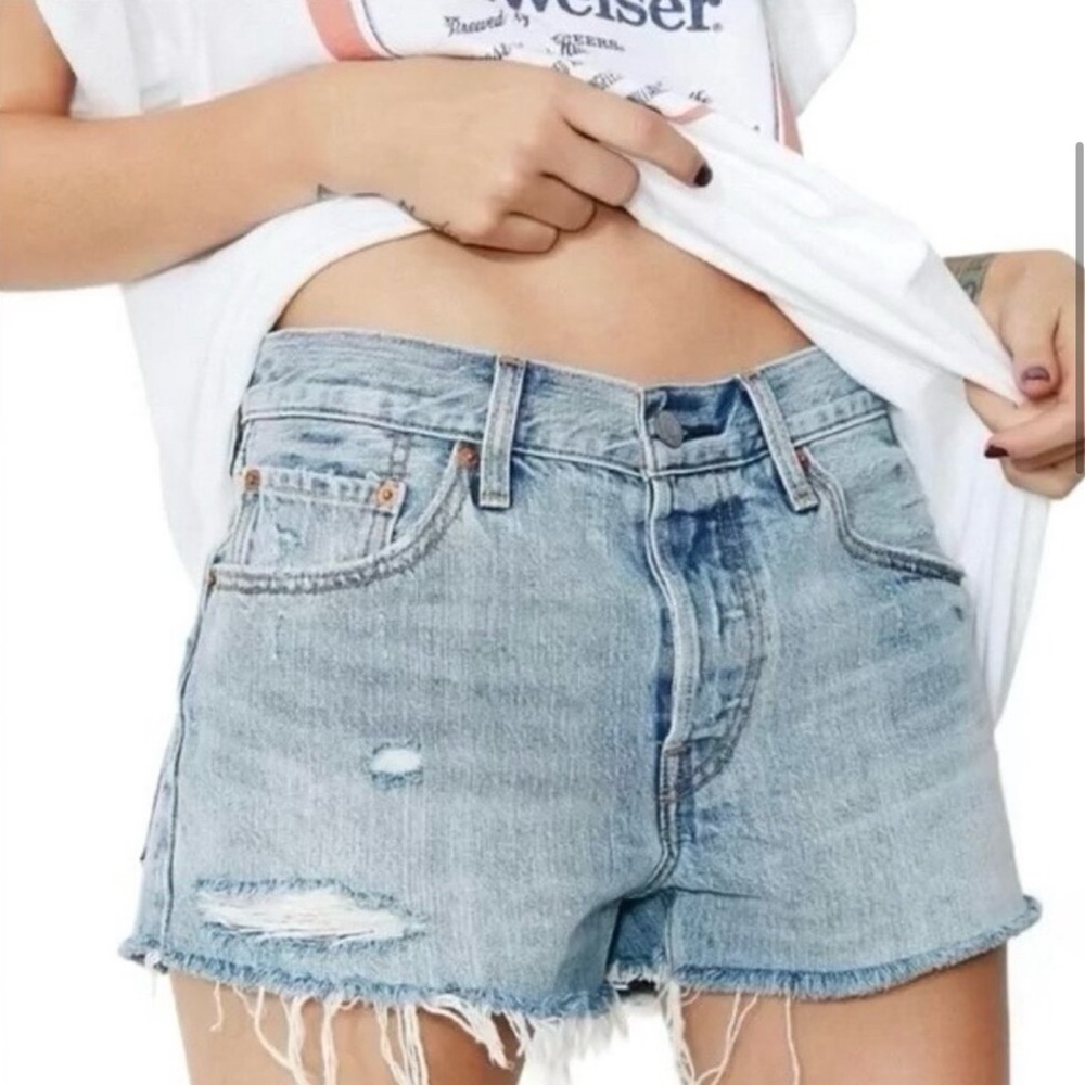 Levi's Distressed Denim 501 Shorts, Size 27 - Picture 4 of 12